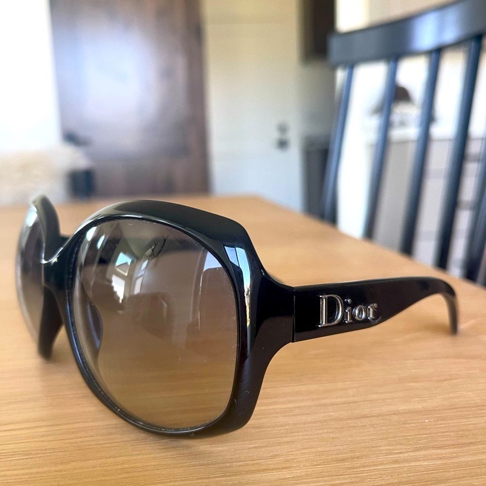 DIOR extra large black round 100% authentic sunglasses